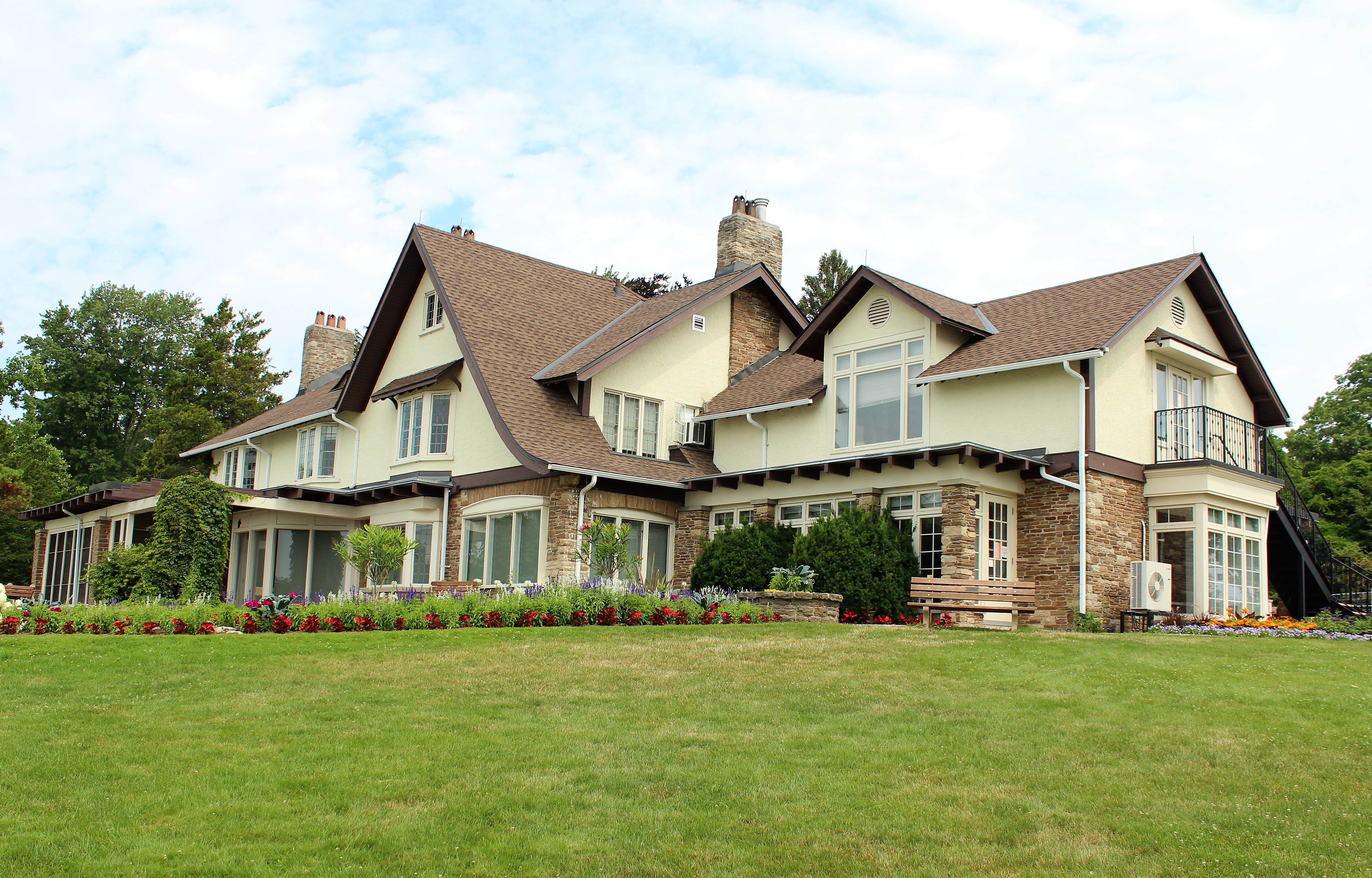 oakville-galleries-gairloch-